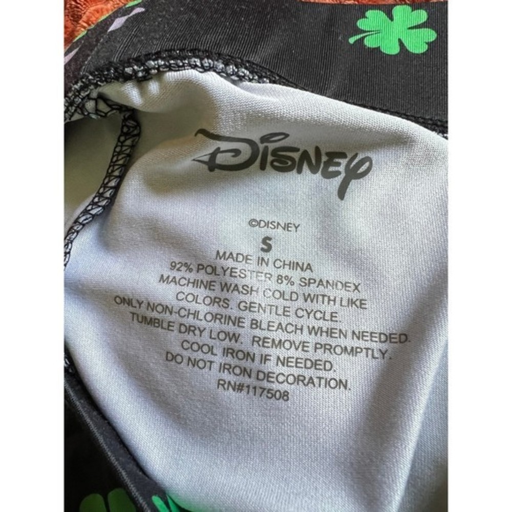 Disney leggings‎ size S women’s black with Stitch - Picture 4 of 4